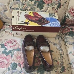 Bass Weejuns Dark Burgundy Loafers